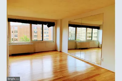 1330 New Hampshire Avenue NW #808, Washington, DC 20036 - Photo 4
