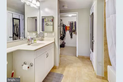 555 Massachusetts Avenue NW #415, Washington, DC 20001 - Photo 12