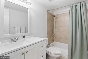 641 L St NE, Washington, DC 20002 - Photo 36