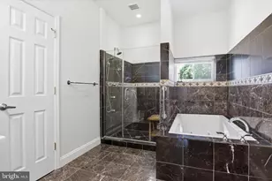 641 L St NE, Washington, DC 20002 - Photo 24