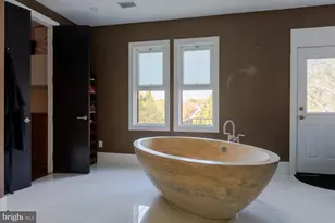 3017 Gates Rd NW, Washington, DC 20008 - Photo 66