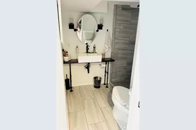 1911 D Street NE, Washington, DC 20002 - Photo 40