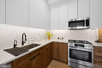 2525 Pennsylvania Avenue NW #305, Washington, DC 20037 - Photo 8
