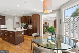 4410 Van Ness St NW, Washington, DC 20016 - Photo 8