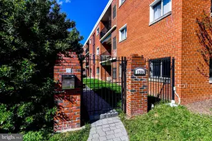 1386 Bryant St NE, Washington, DC 20018 - Photo 40