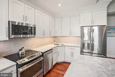 2123 California Street NW #D5, Washington, DC 20008 - Photo 6