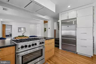 2370 Champlain St NW, Washington, DC 20009 - Photo 12