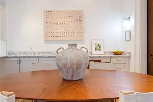 203 9th St SE, Washington, DC 20003 - Photo 10