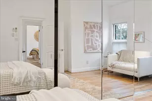 203 9th St SE, Washington, DC 20003 - Photo 24