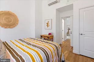 203 9th St SE, Washington, DC 20003 - Photo 34