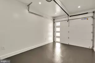 235 12th St SE, Washington, DC 20003 - Photo 32