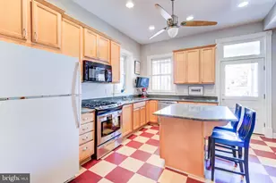 712 12th St NE, Washington, DC 20002 - Photo 6
