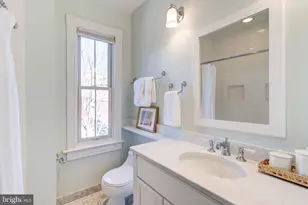 1523 Caroline St NW, Washington, DC 20009 - Photo 12