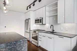 70 N Street SE, Washington, DC 20003 - Photo 4