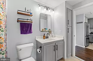 355 I Street SW, Washington, DC 20024 - Photo 12