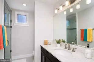 1202 Fairmont St NW, Washington, DC 20009 - Photo 16