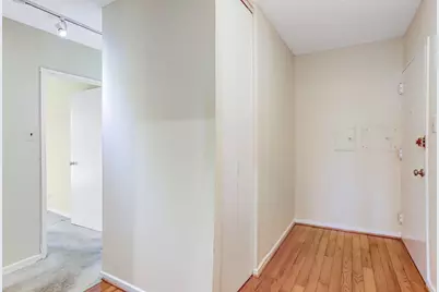 240 M Street SW #E214, Washington, DC 20024 - Photo 6