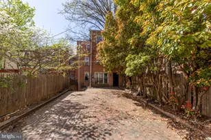 228 East Capitol St NE, Washington, DC 20003 - Photo 26