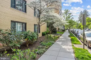 5410 Connecticut Ave NW, Washington, DC 20015 - Photo 30