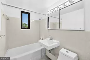 5410 Connecticut Ave NW, Washington, DC 20015 - Photo 16