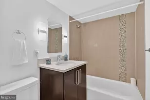 1545 18th St NW, Washington, DC 20036 - Photo 10