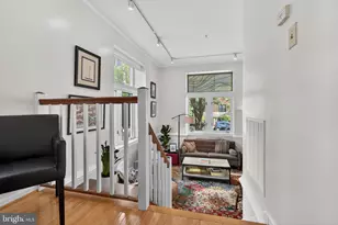 1619 R St NW, Washington, DC 20009 - Photo 10