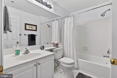 1619 R Street NW #101, Washington, DC 20009 - Photo 24