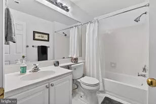 1619 R St NW, Washington, DC 20009 - Photo 24