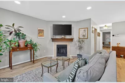 29 14th Street NE #29, Washington, DC 20002 - Photo 2