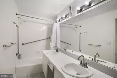 1747 Church Street NW #B5, Washington, DC 20036 - Photo 12