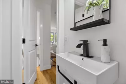 1704 Independence Avenue SE, Washington, DC 20003 - Photo 26