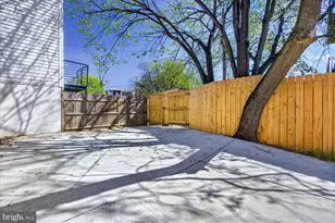 1704 Independence Ave SE, Washington, DC 20003 - Photo 66