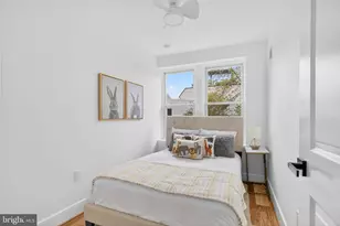 1704 Independence Ave SE, Washington, DC 20003 - Photo 32