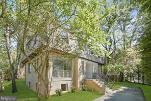 5026 Cathedral Ave NW, Washington, DC 20016 - Photo 2
