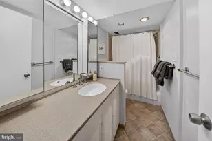 560 N SW, Washington, DC 20024 - Photo 14