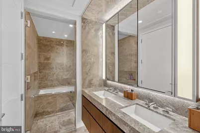 601 Wharf Street SW #806, Washington, DC 20024 - Photo 16