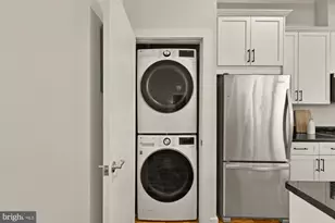2380 Champlain St NW, Washington, DC 20009 - Photo 18
