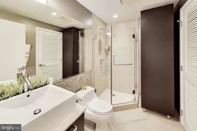 1010 Massachusetts Avenue NW #1007, Washington, DC 20001 - Photo 16