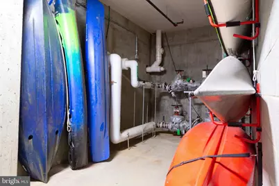 88 V Street SW #605, Washington, DC 20024 - Photo 36