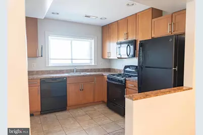 36 T Street NE #202, Washington, DC 20002 - Photo 1
