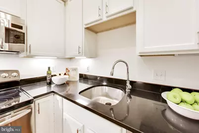 1229 12th Street NW #102, Washington, DC 20005 - Photo 10