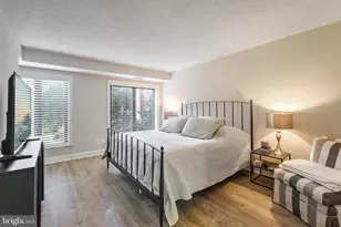 1080 Wisconsin Ave NW, Washington, DC 20007 - Photo 10