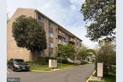 7060 Eastern Avenue NW #116, Washington, DC 20012 - Photo 2