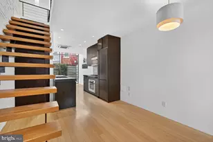 978 Florida Ave NW, Washington, DC 20001 - Photo 2