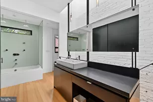 978 Florida Ave NW, Washington, DC 20001 - Photo 18