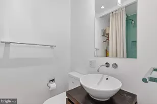 978 Florida Ave NW, Washington, DC 20001 - Photo 14