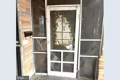 1151 44th Place SE, Washington, DC 20019 - Photo 2