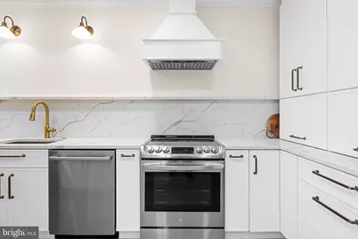 3287 Sutton Place NW #D, Washington, DC 20016 - Photo 16
