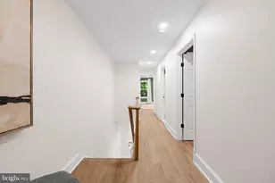 3287 Sutton Pl NW, Washington, DC 20016 - Photo 4