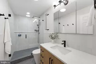 3287 Sutton Pl NW, Washington, DC 20016 - Photo 18